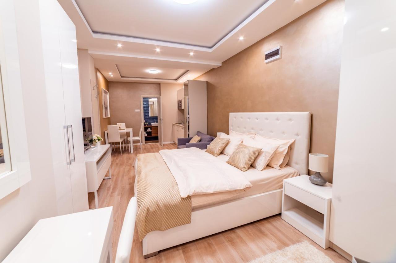 Ivi Place Apartments Novi Sad Ngoại thất bức ảnh